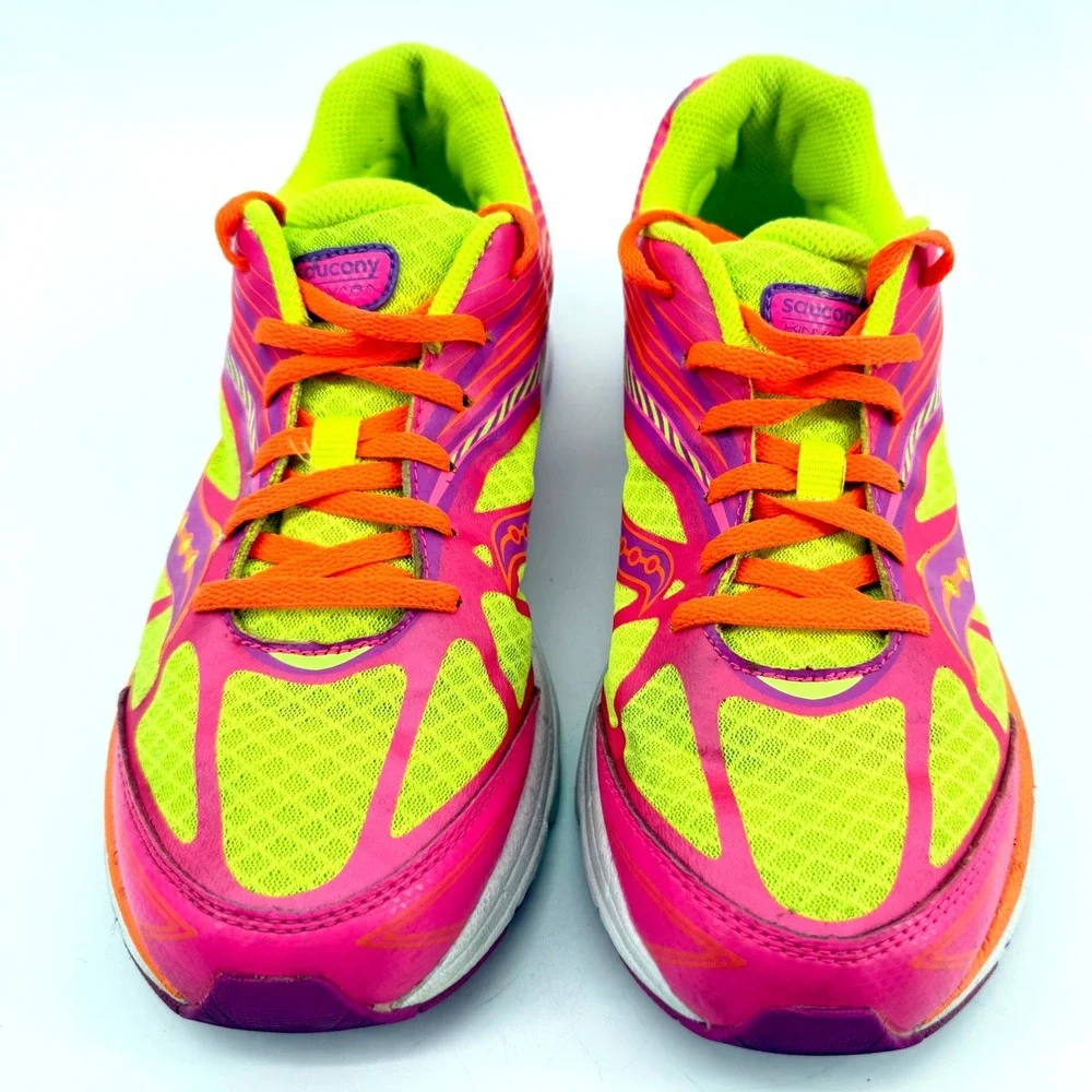 Saucony Kinvara 4 Running Shoes Girls 6.5  Fushia Pink Neon Yellow Running